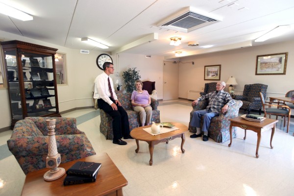 The Laurels of Kent: Living Area