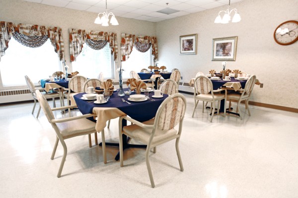 The Laurels of Kent: Dining