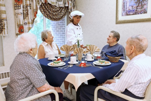 The Laurels of Kent: Dining